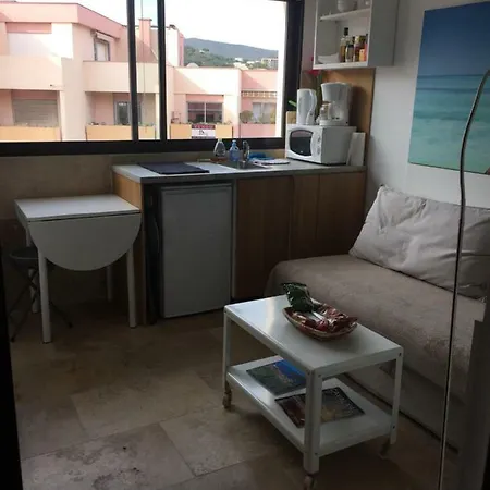 Studio De Charme Golf De St Tropez Apartment *