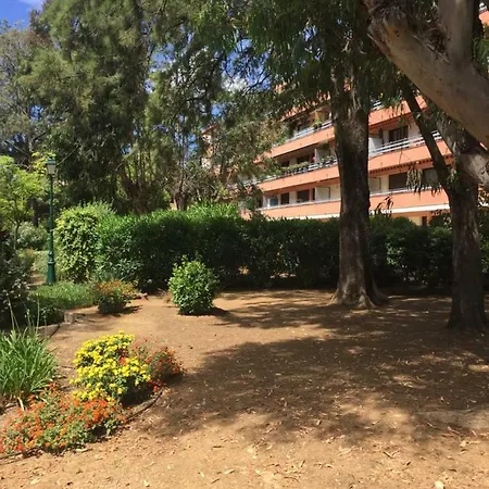 Studio De Charme Golf De St Tropez Apartment *
